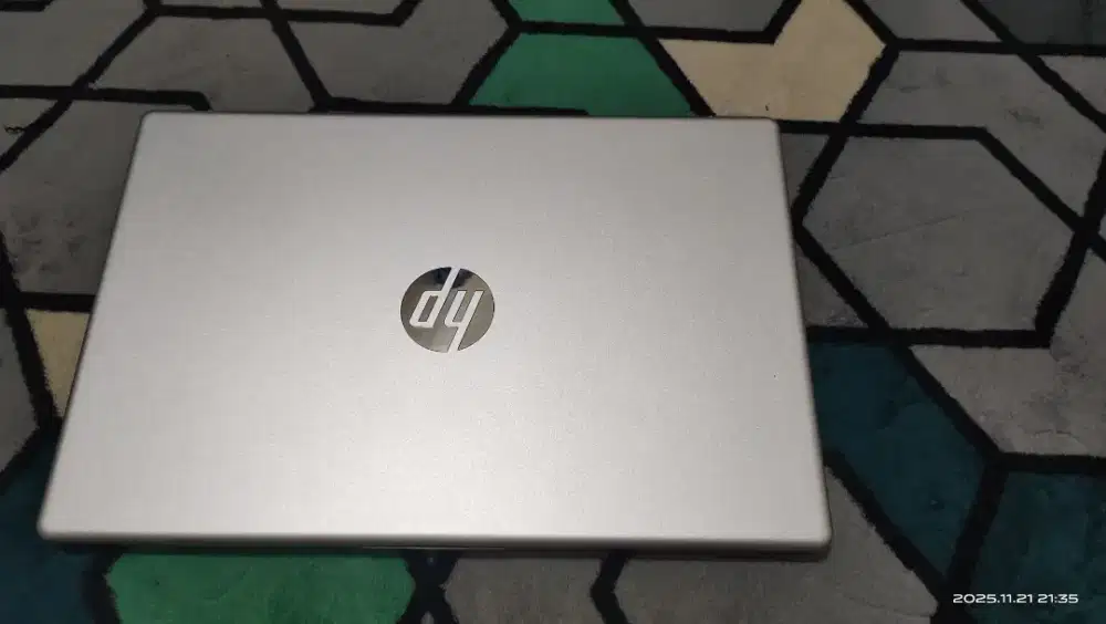 Laptop HP AMD Athlon 7120 8GB 512GB