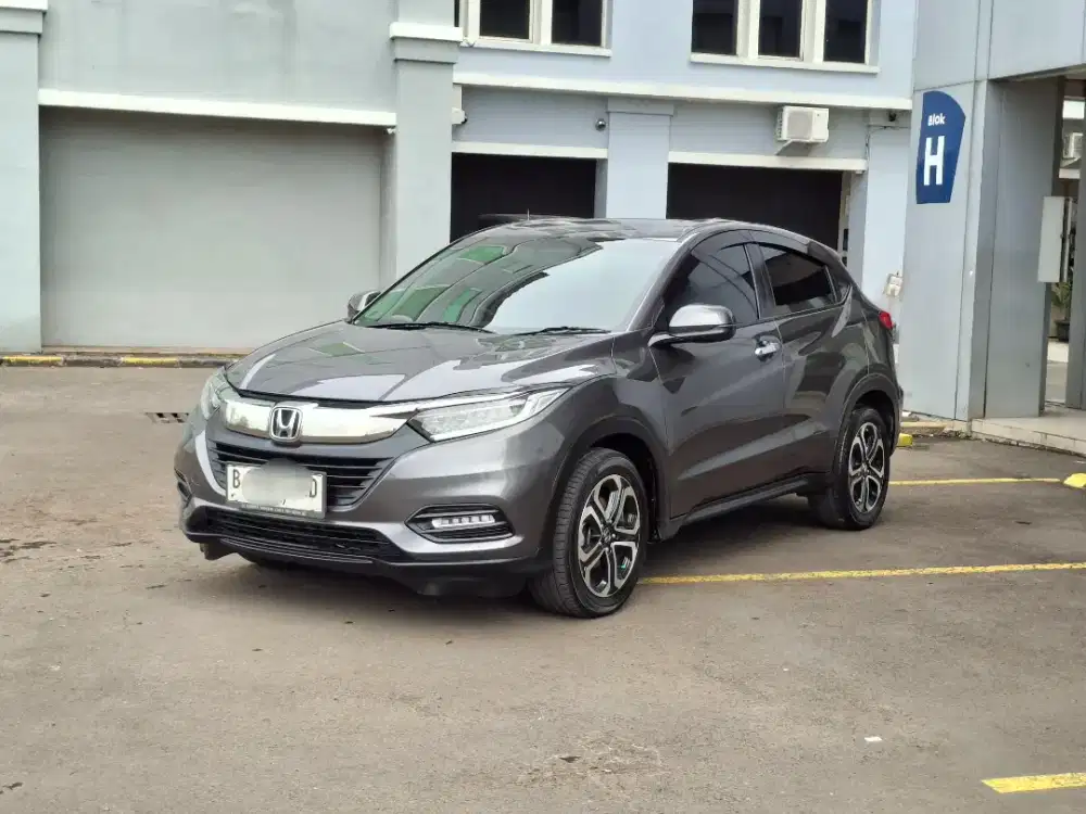 Honda HRV SE facrlift matic thn 2019 KM 40 rbuan