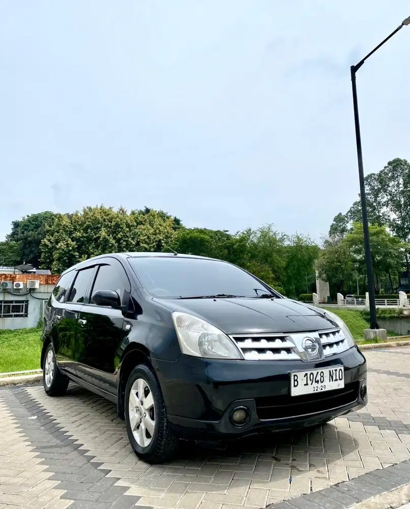 Nissan Grand livina 2008 XV Ultimate Sangat Istimewa Mulus No Minus