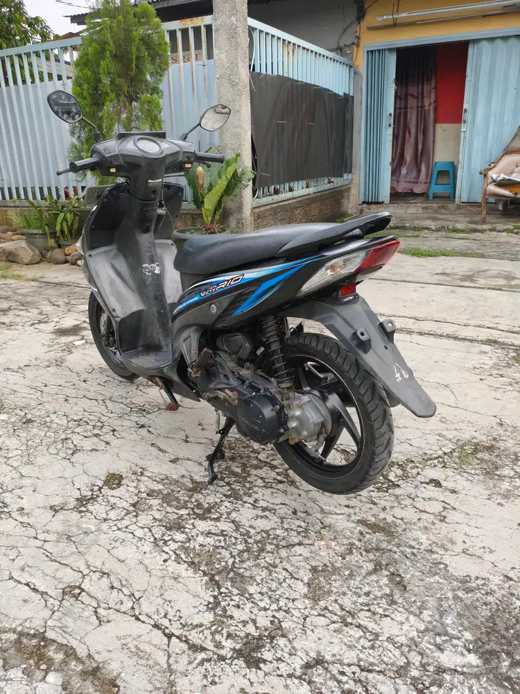 {jual butuh} Vario Cw 110cc 2012 lengkap