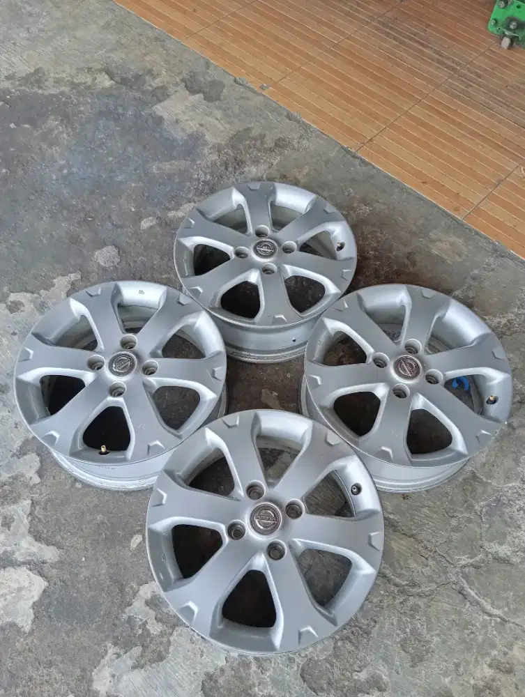 VELG OEM NISSAN LIVINA XGEAR RING 16 PCD 4X114