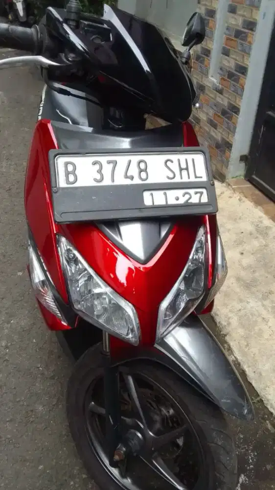 Dijual Vario karbu th 2012
