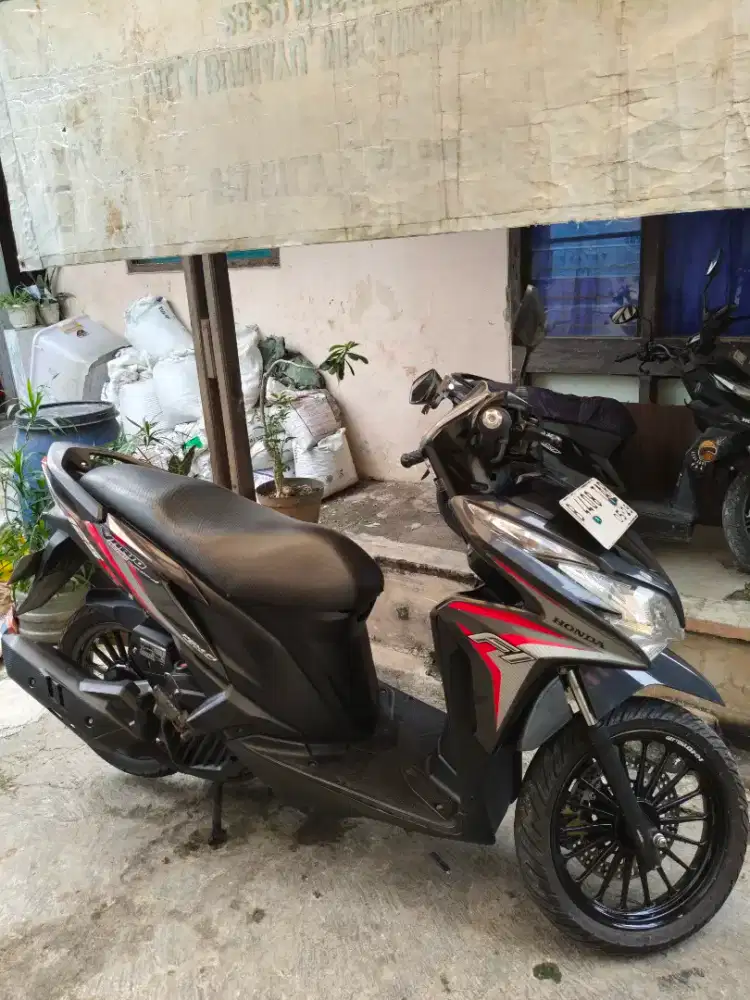 Vario 125 kzr 2014 abs iss