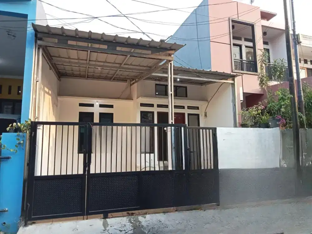 Dijual Rumah 1 Lantai Di Harapan Baru Regency Bekasi Barat