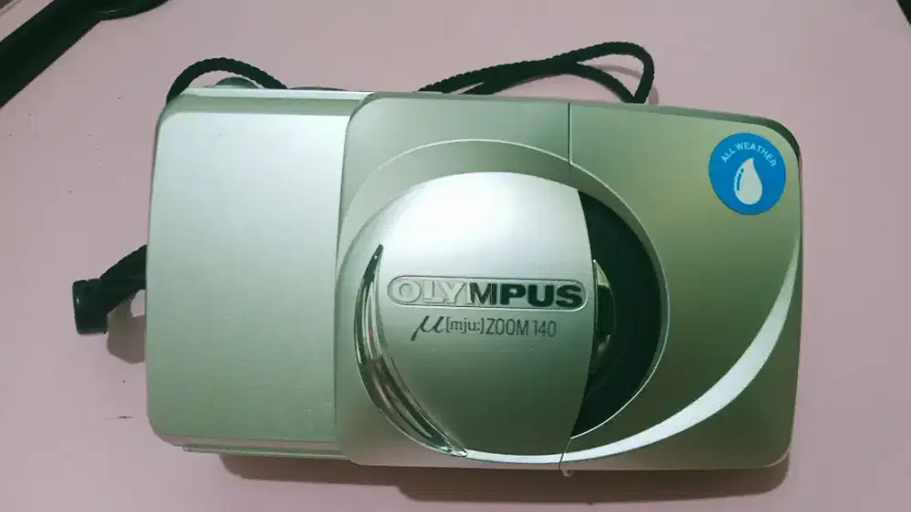Di Jual Kamera analog Olympus π(mju)Zoom 140 - All weather