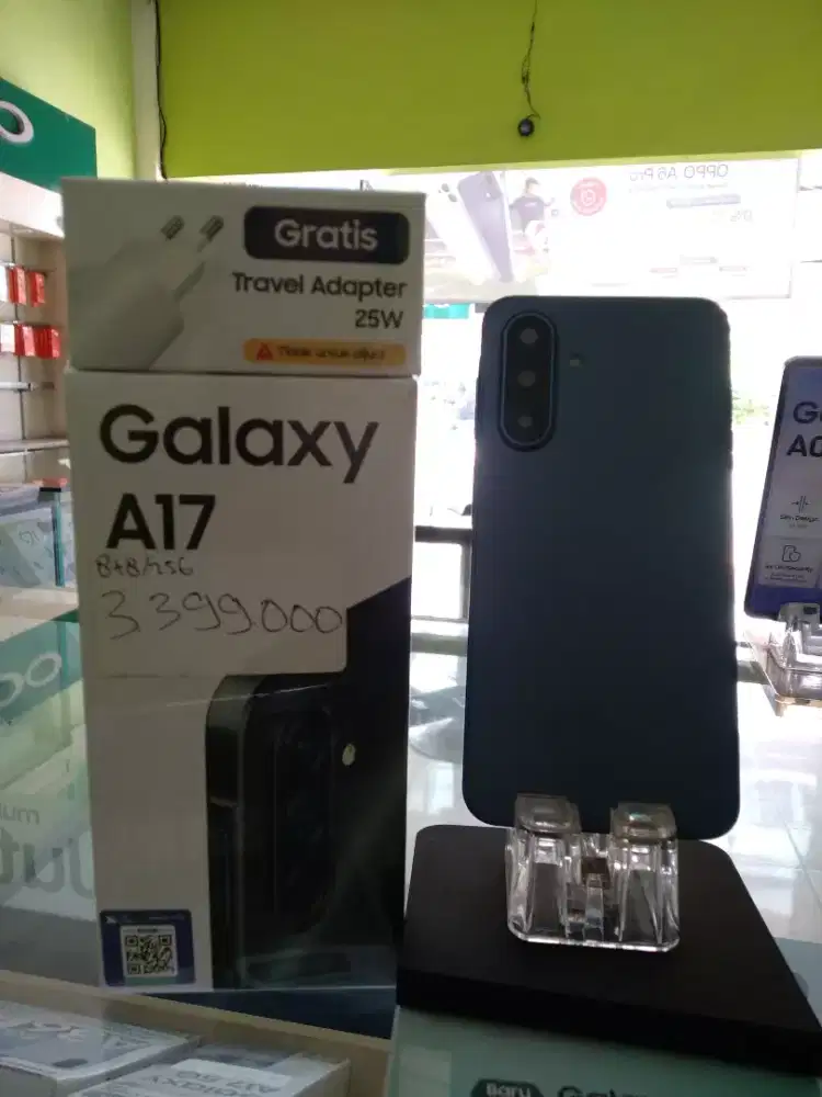 SAMSUNG GALAXY A17 ram 8+8/256
