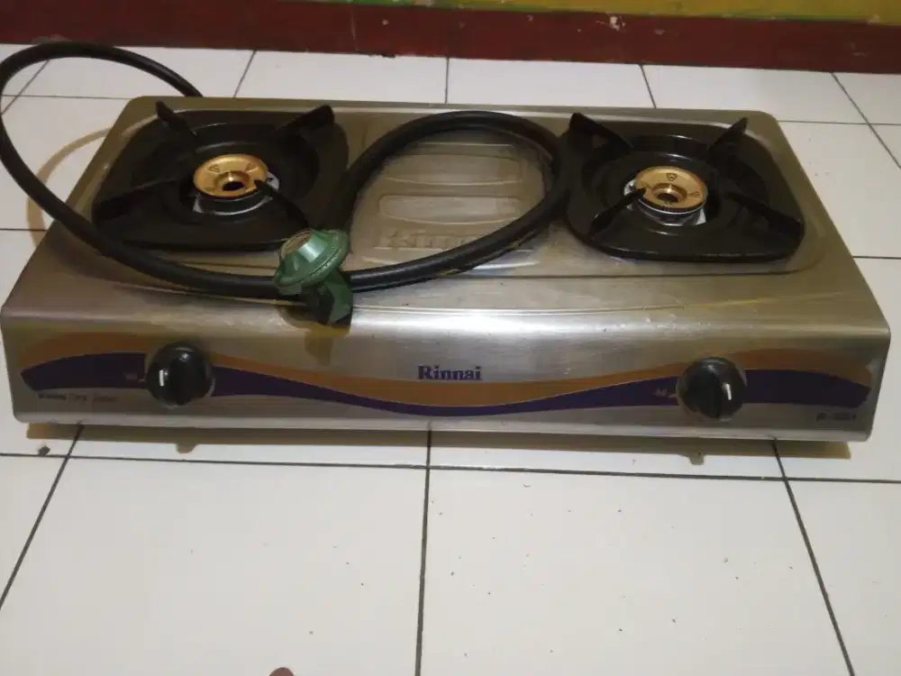 Kompor gas Rinnai 2 tungku + selang regulator