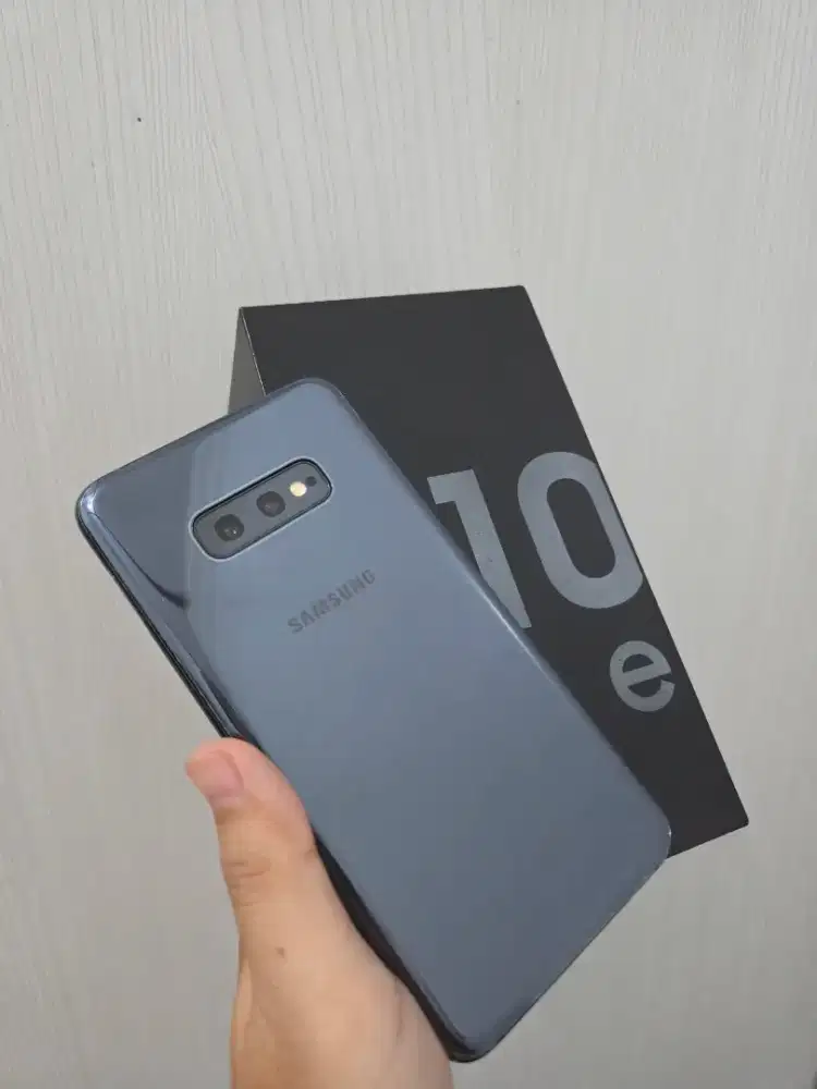 Samsung S10e Prism Black 6/128GB SEIN