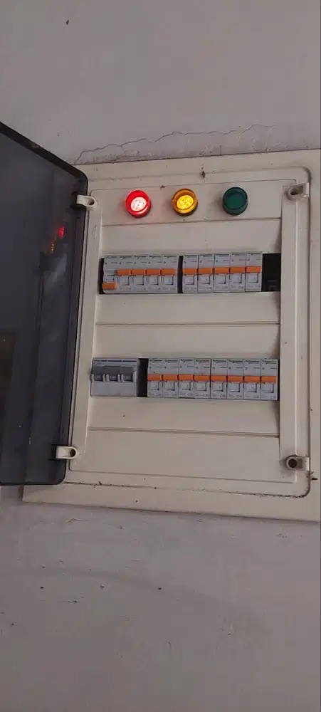 Tukang listrik depok