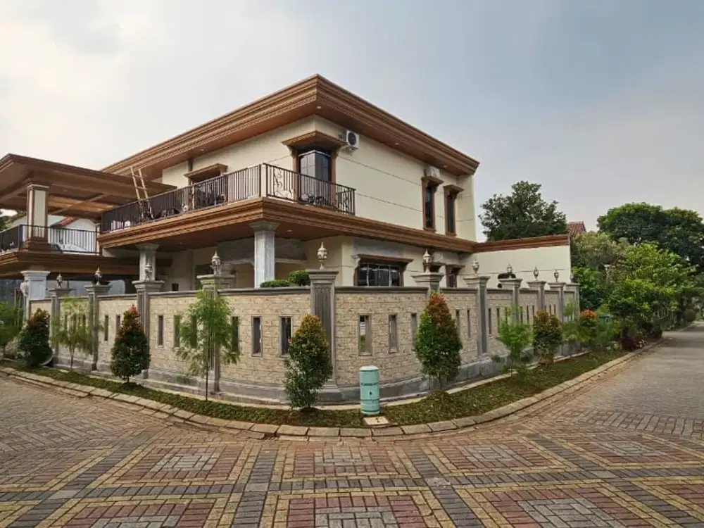 Rumah Mewah Siap Huni Dan Full Furnish  Berlokasi Strategis Di BNR