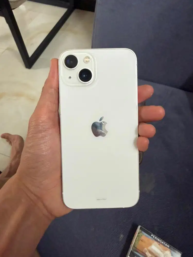 Di jual , Iphone 13 2024 putih 128 GB ibox