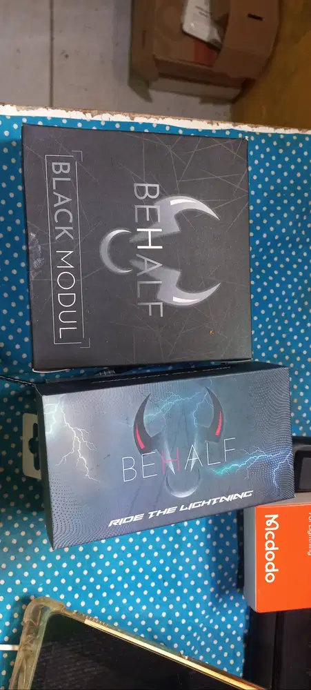 Alat live streaming Behalf