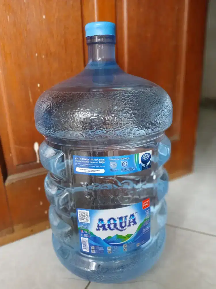 Galon aqua kosong