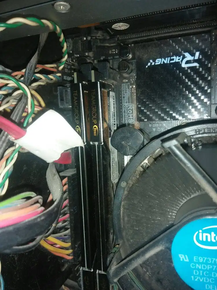 JUAL RAM 8GB DDR4 2400 MERK TEAM ELITE 1PCS