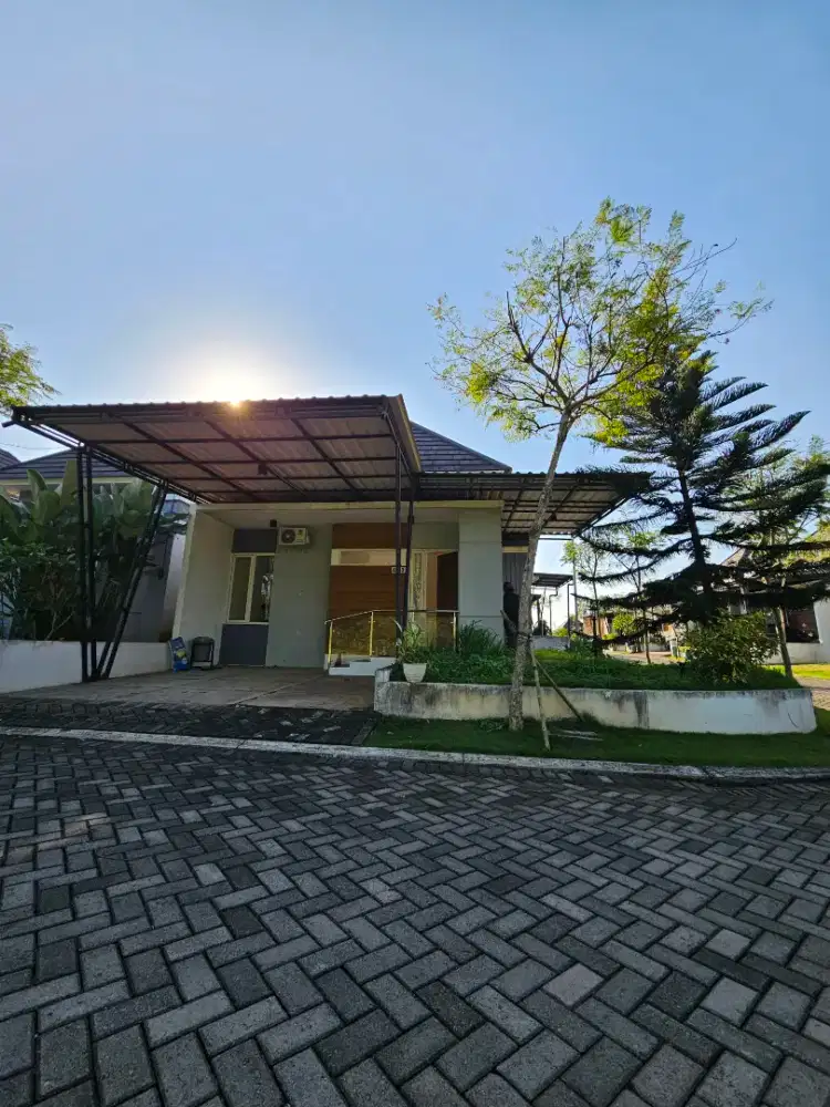 Disewakan/Dikontrakkan BSB Village view gunung