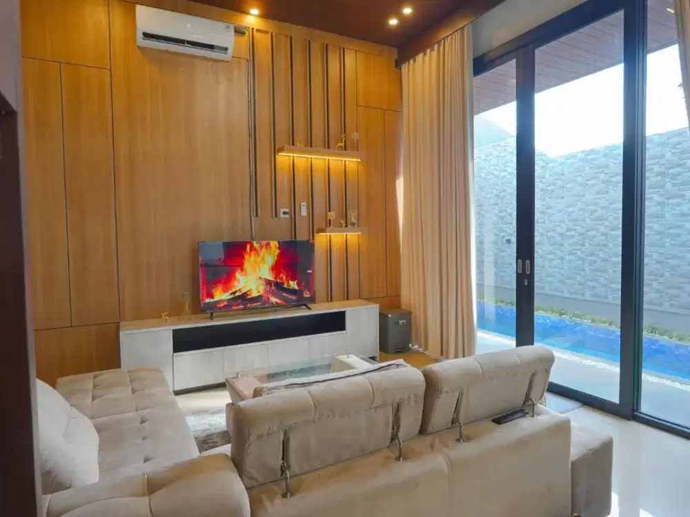 TURUN HARGA : Dijual Murah Rumah villa Jogja private pool ; Full Furnish Lokasi Jalan kaliurang km 15