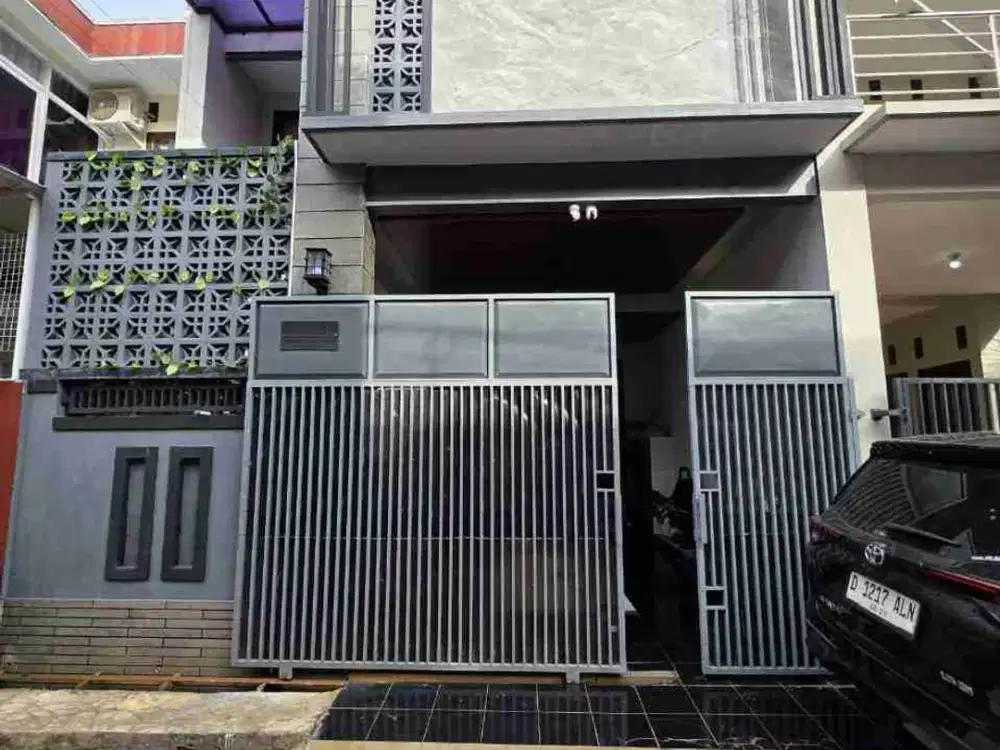 RUMAH MEWAH MINIMALIS DI TENGAH KOTA TASIKMALAYA