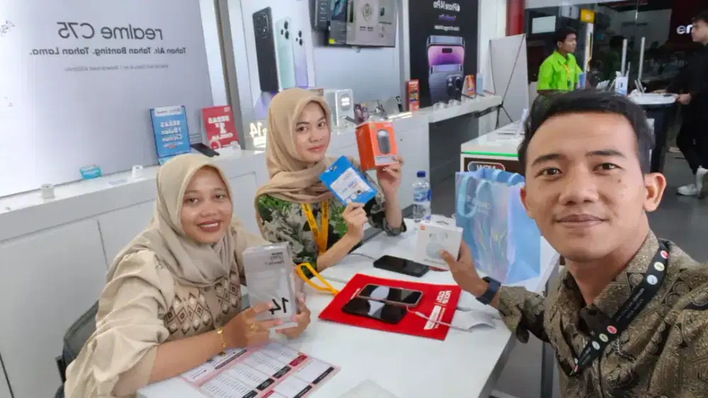 Beli HP Oppo reno 14F 5G dapat kartu kuota setahun bisa tukar tambah