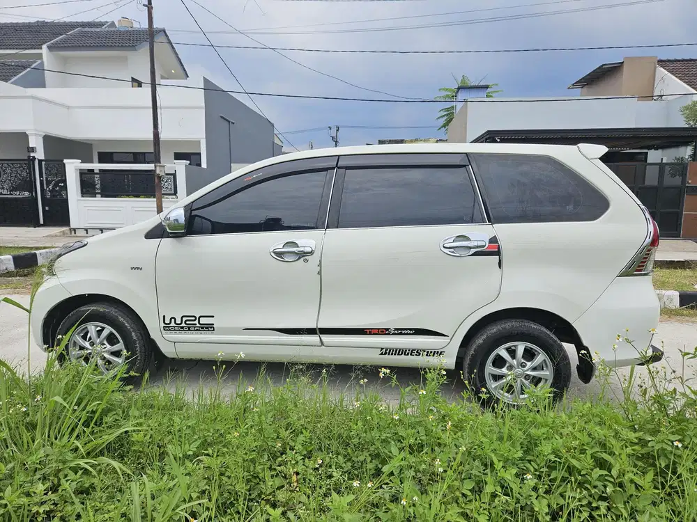 Toyota Avanza 2012 Bensin