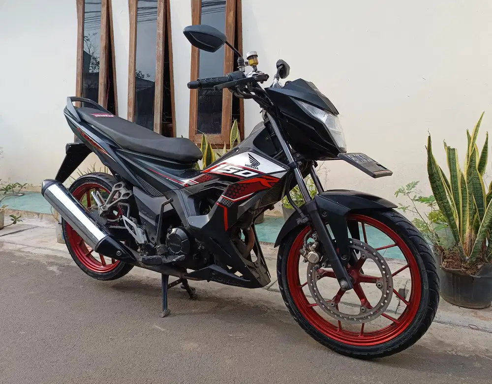 Honda sonic150R 2021 lengkap mesin halus