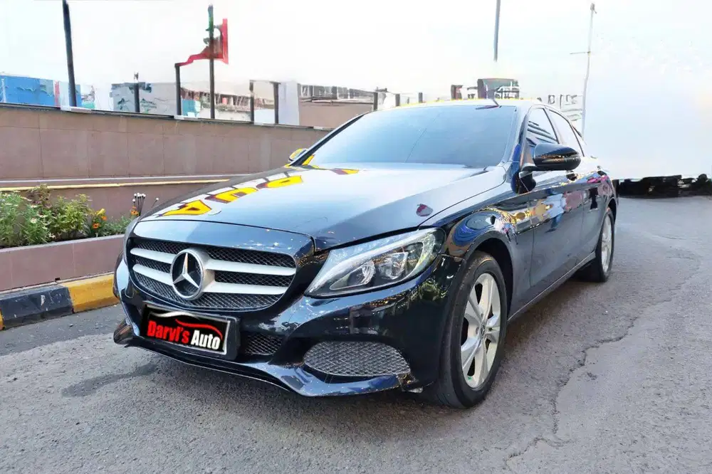 2017 Mercedes Benz C200 TDP 5jt