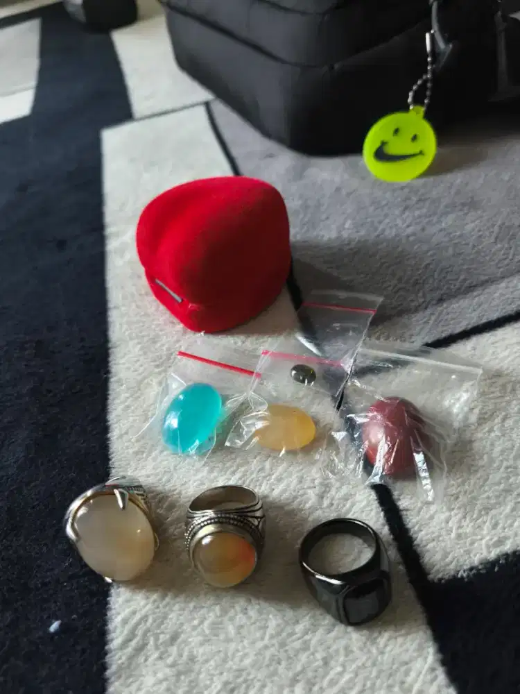 Batu Cincin Berbagai Warna dan Jenis