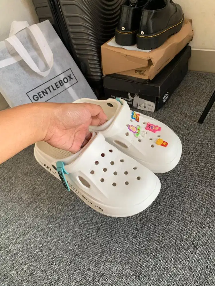 Jual Sendal Baim Putih Bersih Unisex Kondisi Mulus Free Aksesoris