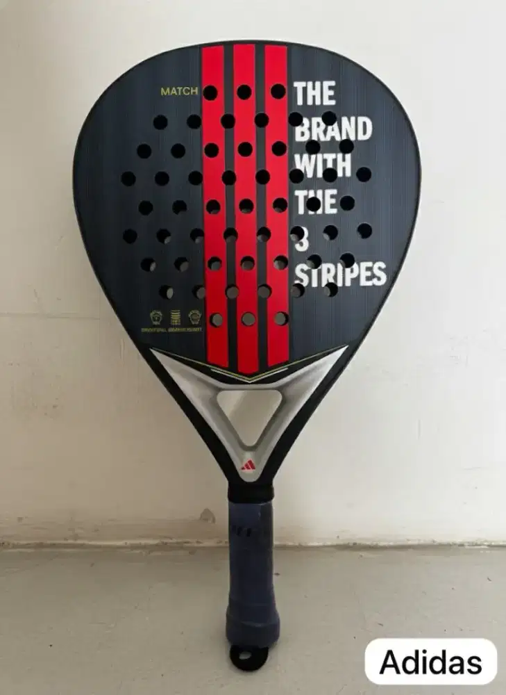 Raket padel adidas