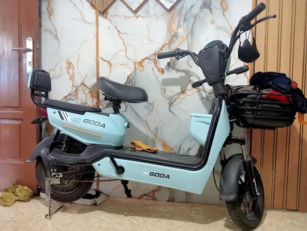 Sepeda listrik merk goda
