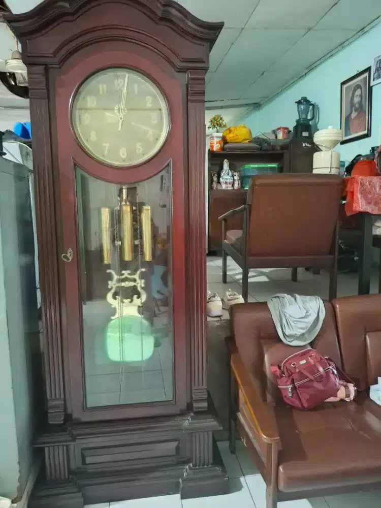 Dijual jam Standard Clock Merk Junghans