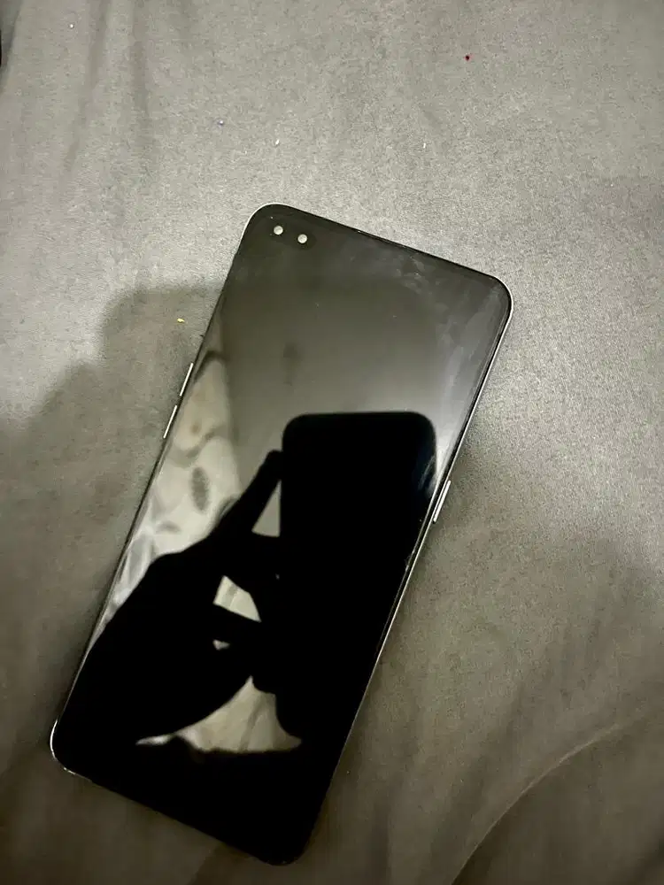 Oppo Reno 4F 8/128 (murah aja)