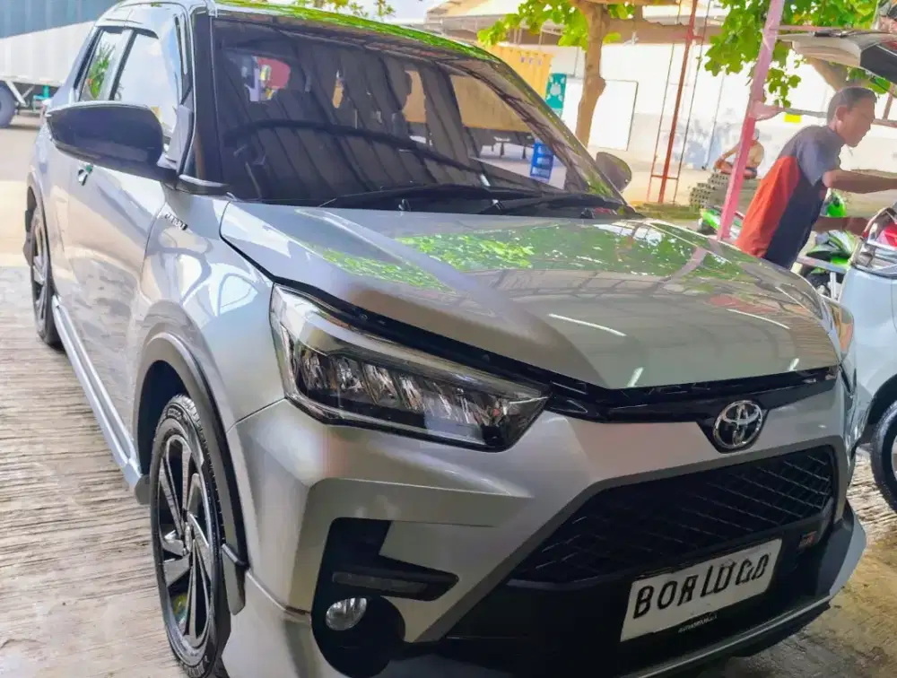 Toyota Raize GR 1.0 Turbo twotone AT