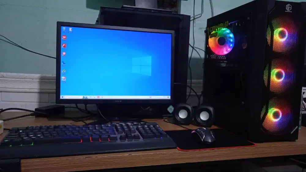 1 Set Pc intel core i5 gen 4 + VGA gtx 750ti + 19 hdmi