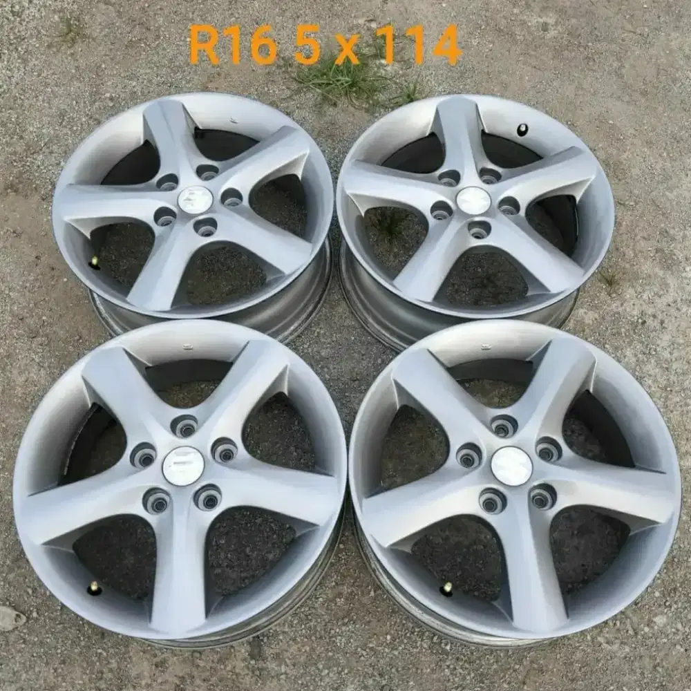 Oem SUZUKI X OVER R16 pcd 5 x 114 lebar 6 offset 50