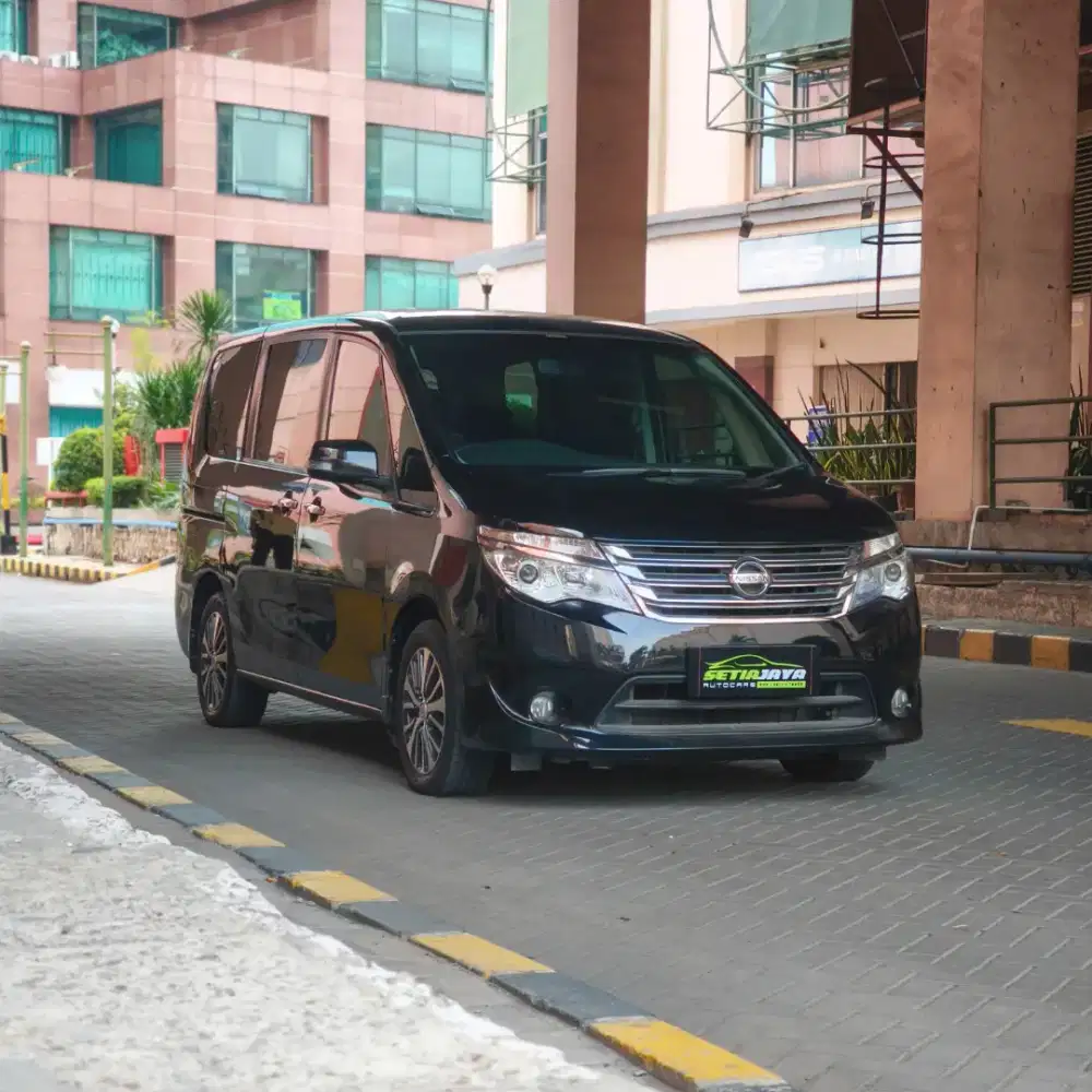 Nissan Serena x 2000 at 2017