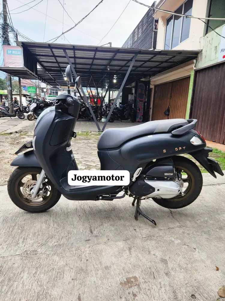 (A) Honda New Scoopy Prestige Tahun'2025