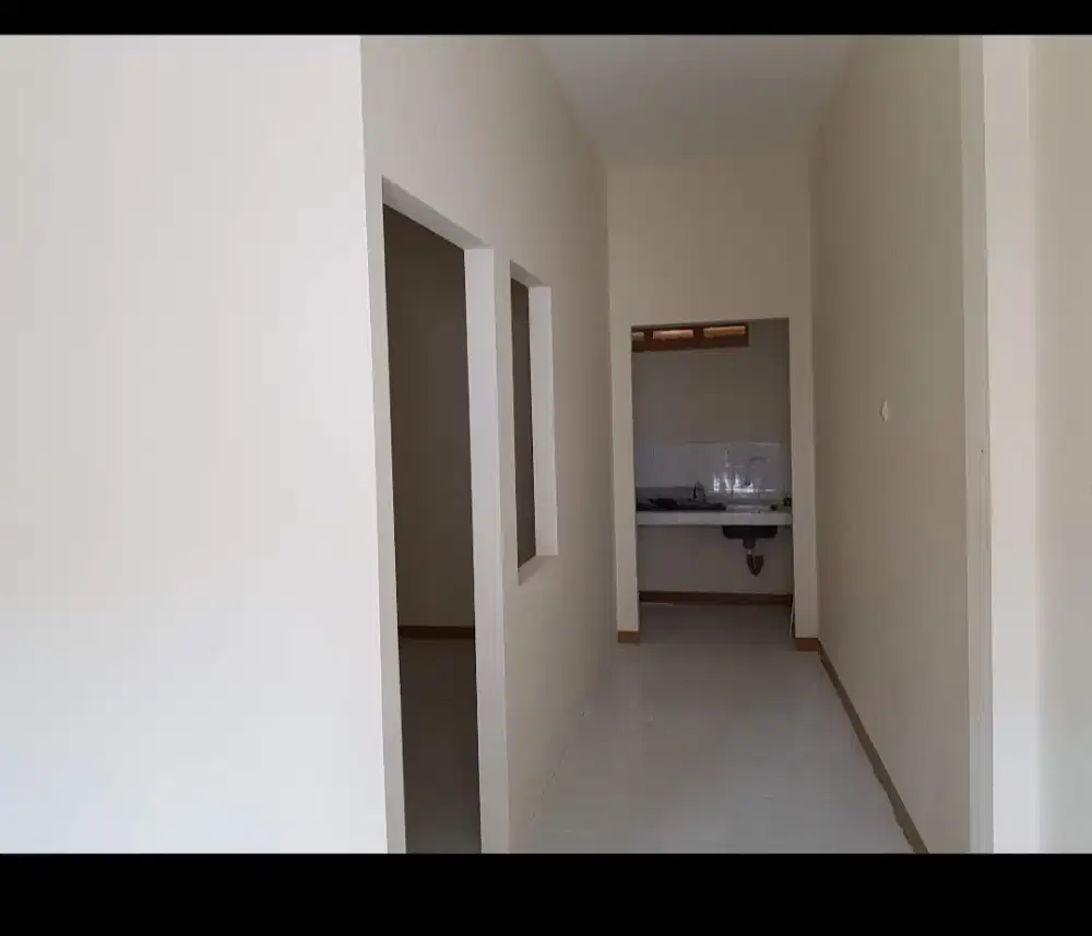 Rumah dikontrakkan Kedoya Jakarta Barat - dekat jalan raya