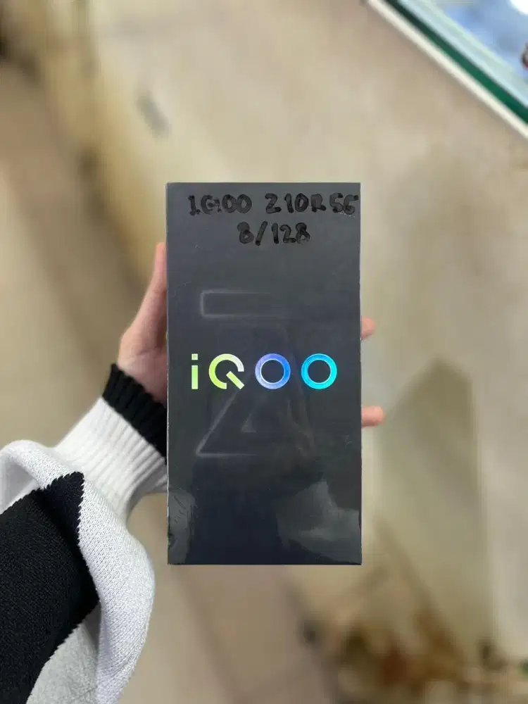 VIVO IQOO Z10R 5g 8/128 Baru