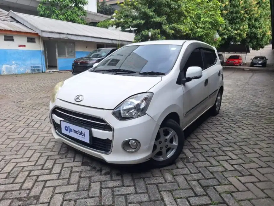 LOW DP Daihatsu Ayla 1.0 X Bensin-MT 2014 1YV
