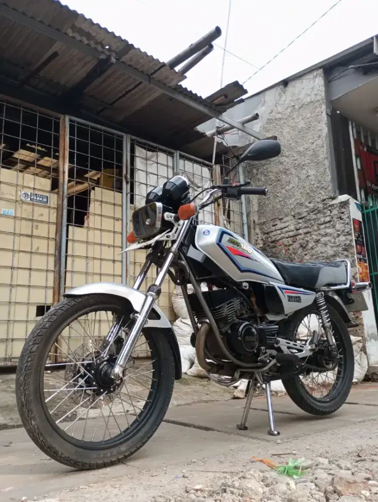 Yamaha RX King 2001 Silver Ganteng Mulus Dki Murmer