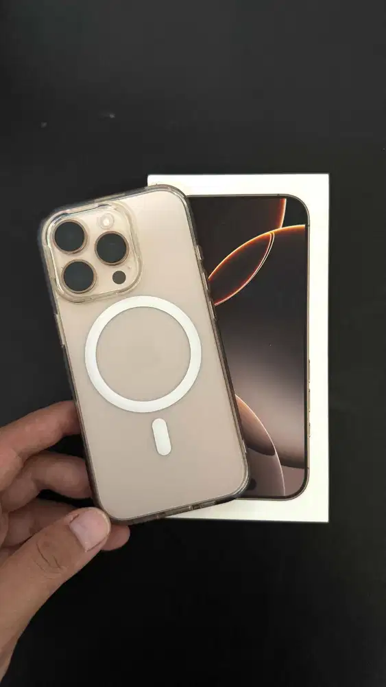 iPhone 16 Pro Max 256GB, Desert Titanium. Garansi, Pemakaian Cewe.