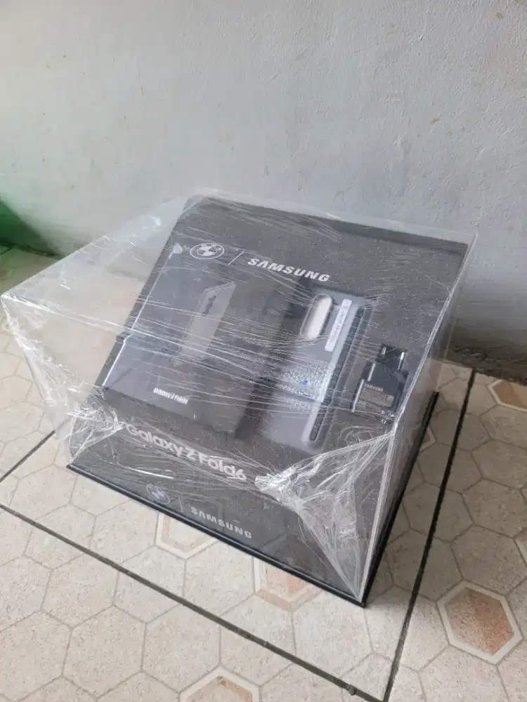 Samsung Z Fold 6 BMW Edition