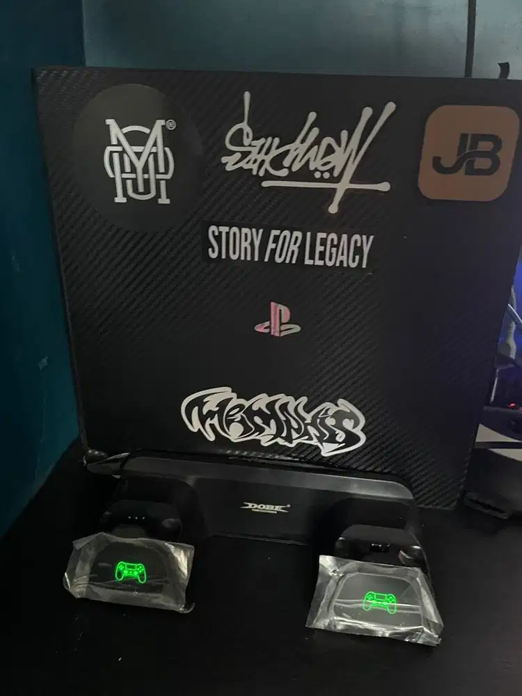 ps 4 pro 1tb seri 72