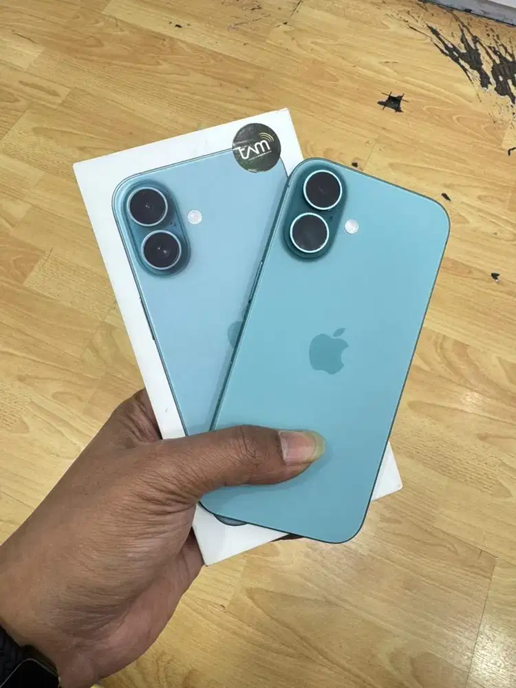 Iphone 16 128Gb Teal second resmi iBox garansi mei 2026 bh 99%