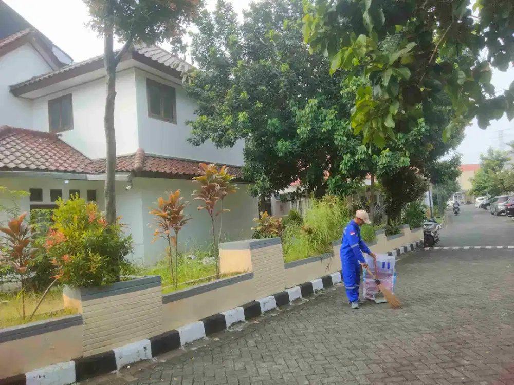 Jual Rumah di Limo dalam perumahan sawo kencana  luas 333 m2