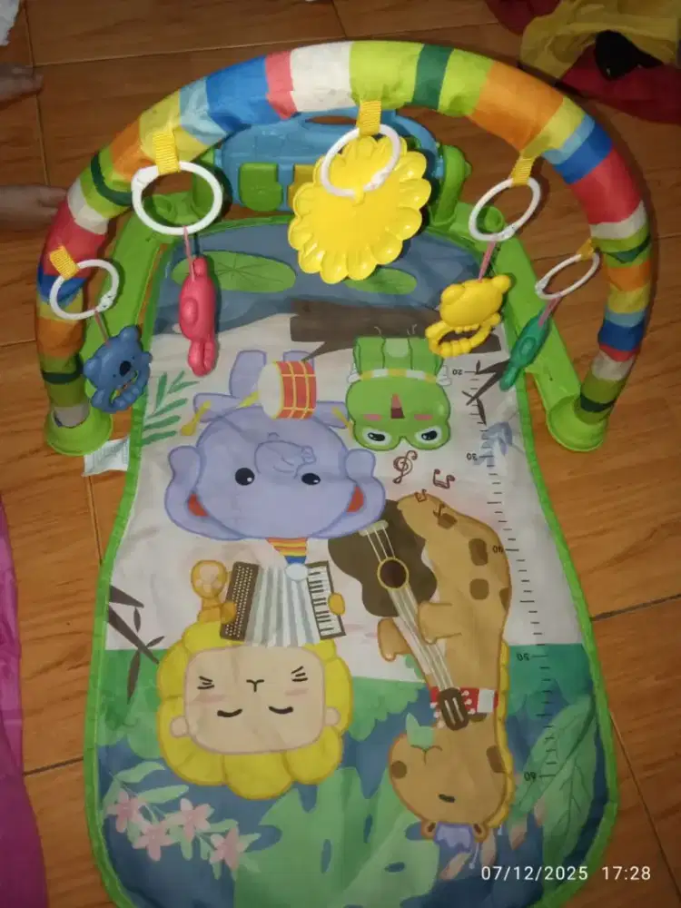 Mainan bayi playmate dan jaring mandi bayi