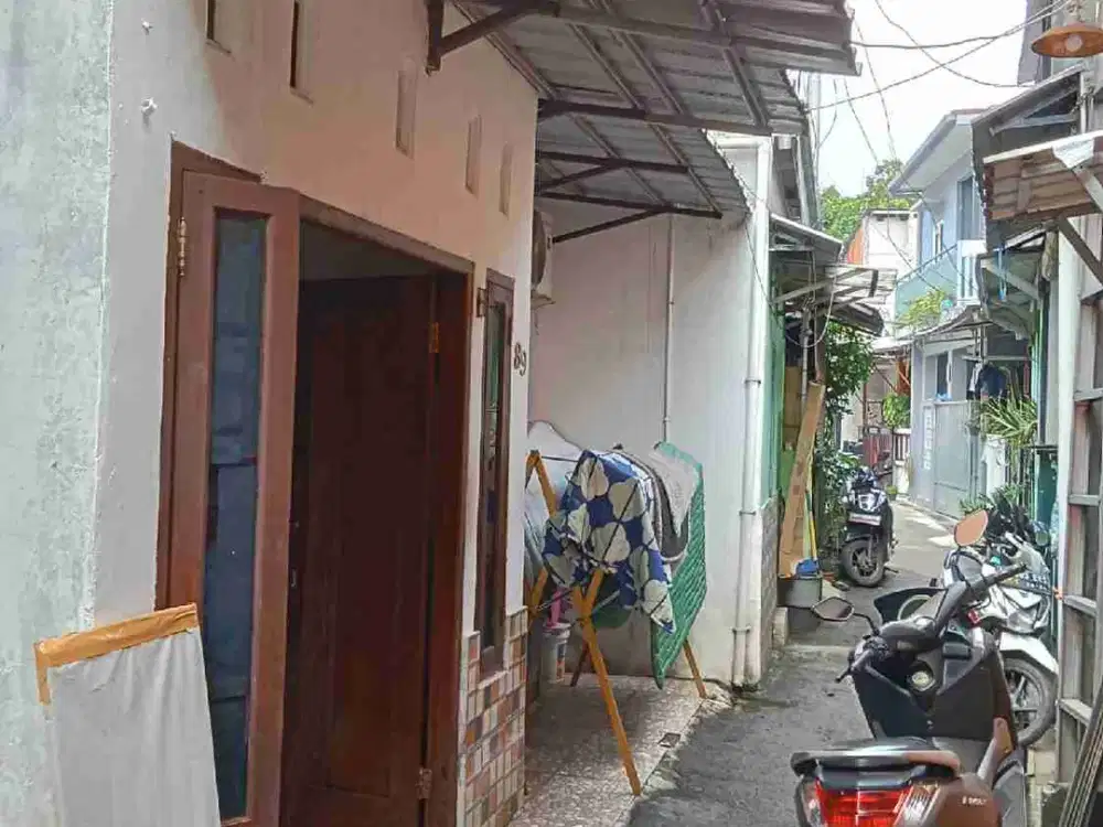 rumah secondary dlm kavlingan dgn akses mtr one gate system