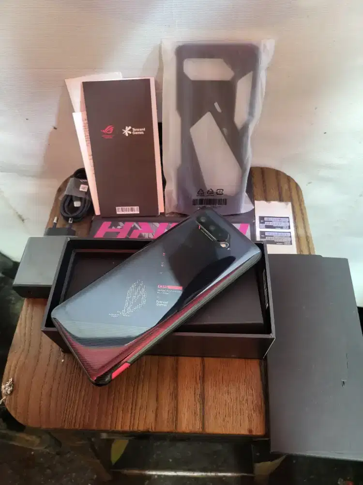 Asus ROG 5 16/256 Full Original