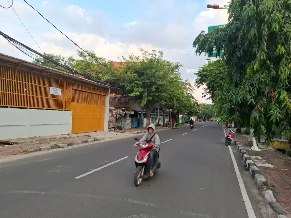 GUDANG DISEWAKAN JLN CENDRAWASIH RAYA 1.5 KM PINTU TOLL LINGKAR LUAR