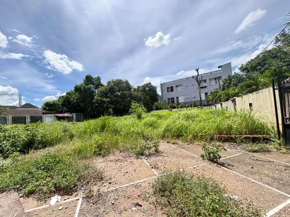 Kavling Premium Cinere Depok, Dalam Perumahan Elite